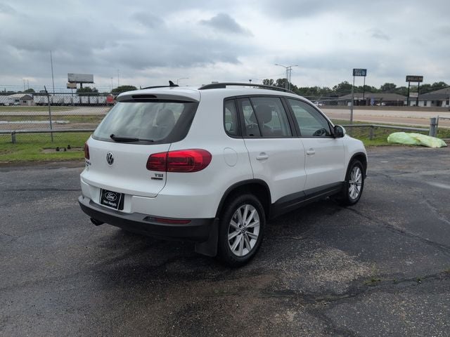 2017 Volkswagen Tiguan Limited 2.0T 4Motion