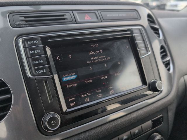 2017 Volkswagen Tiguan Limited 2.0T 4Motion