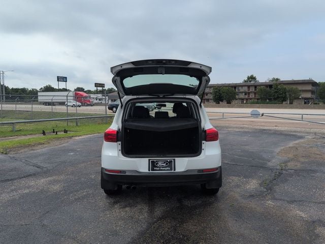 2017 Volkswagen Tiguan Limited 2.0T 4Motion