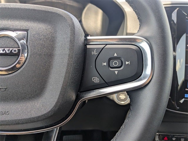 2023 Volvo XC40 B5 Core