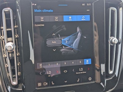 2023 Volvo XC40 B5 Core