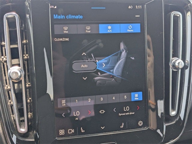 2023 Volvo XC40 B5 Core