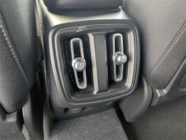 2023 Volvo XC40 B5 Core