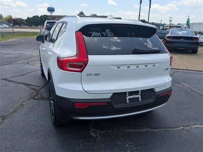 2023 Volvo XC40 B5 Core