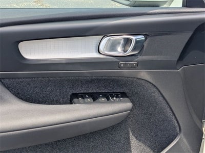 2023 Volvo XC40 B5 Core