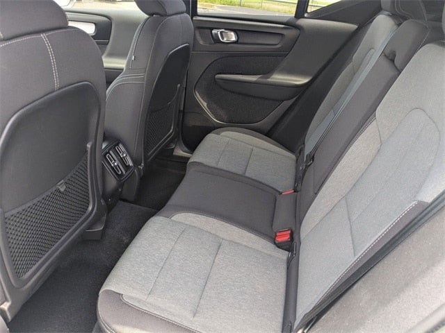 2023 Volvo XC40 B5 Core