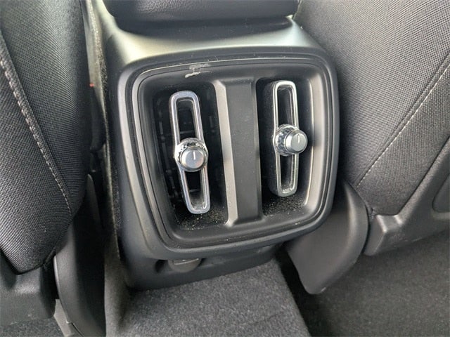 2023 Volvo XC40 B5 Core