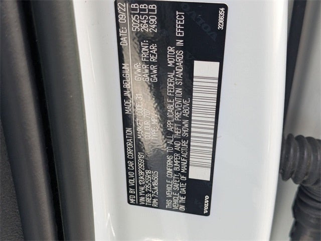 2023 Volvo XC40 B5 Core